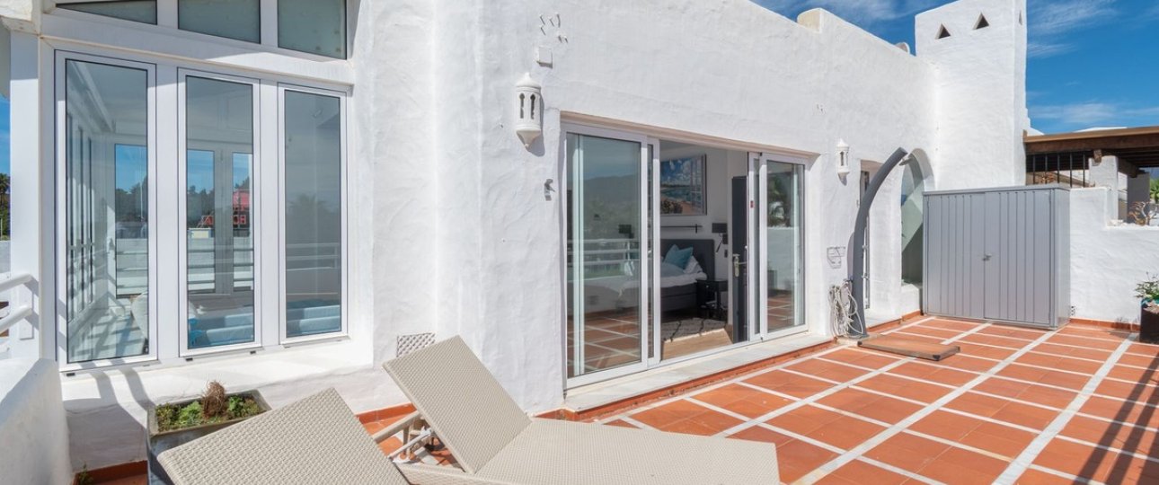 Resale - apartment - Marbella - Puerto Banús