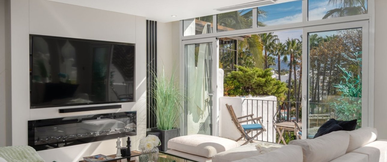 Resale - apartment - Marbella - Puerto Banús