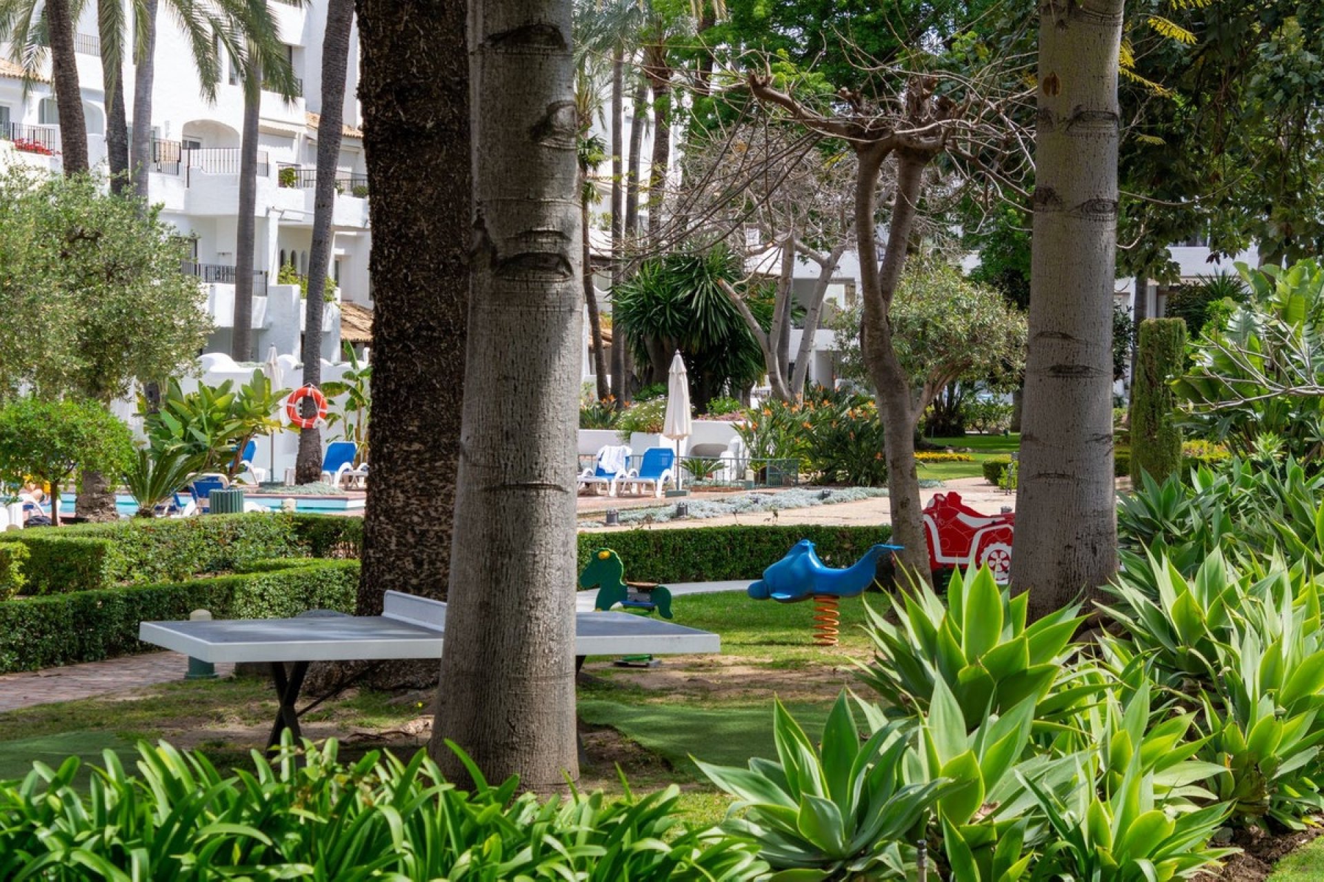 Resale - apartment - Marbella - Puerto Banús