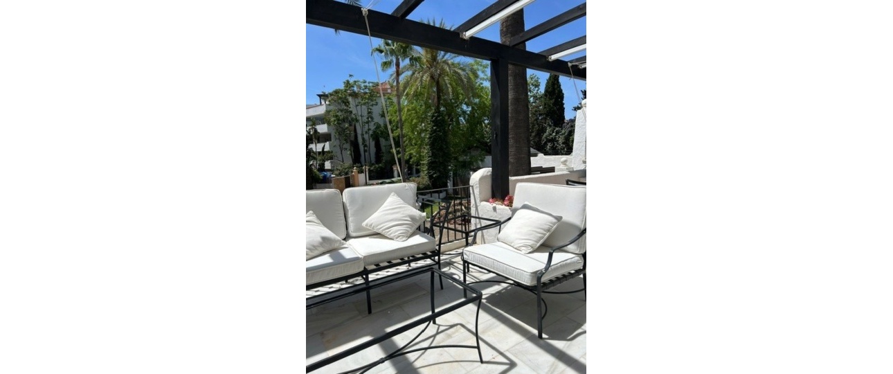 Resale - apartment - Marbella - Puerto Banús