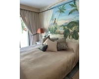 Resale - apartment - Marbella - Puerto Banús
