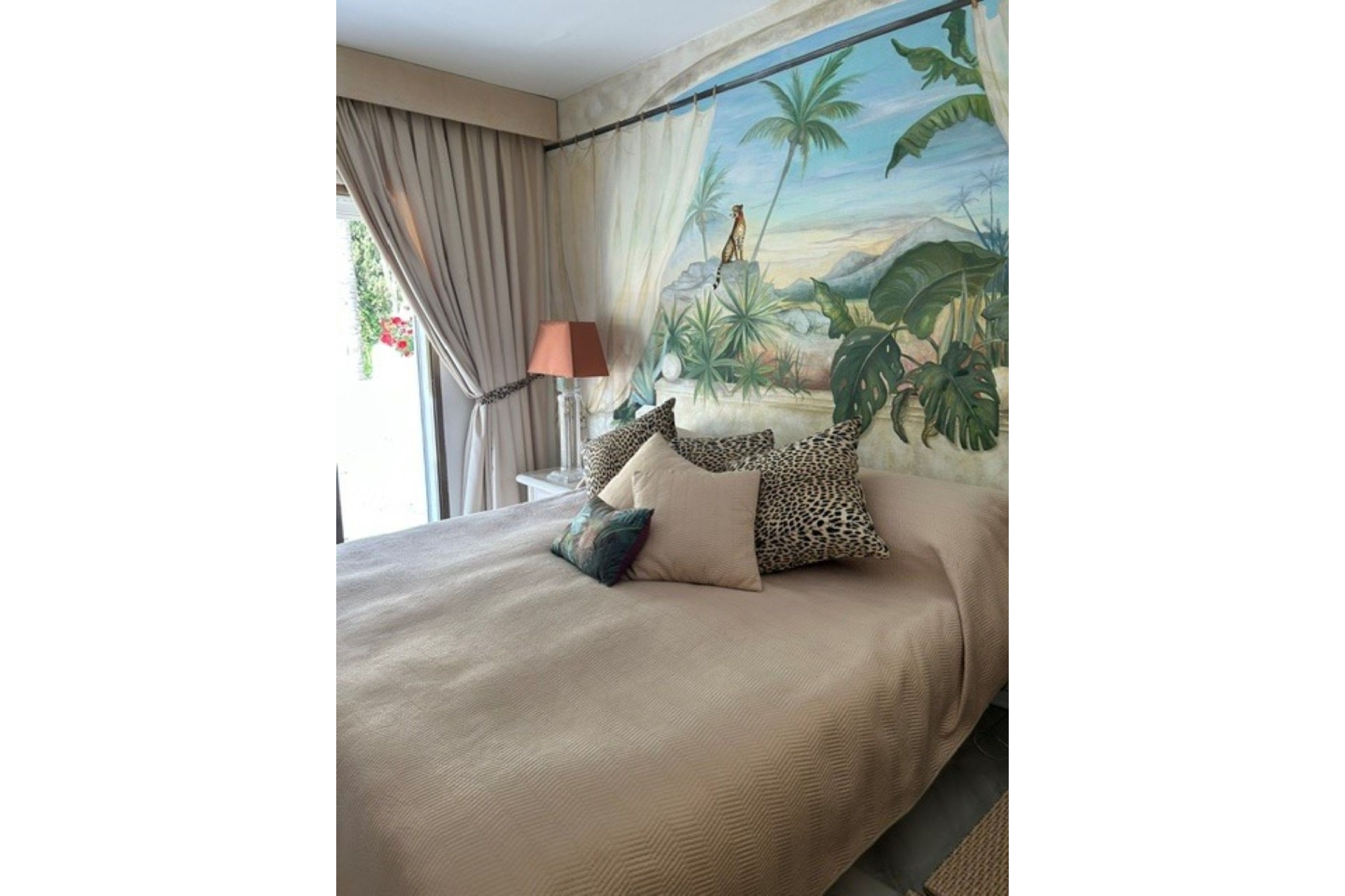 Resale - apartment - Marbella - Puerto Banús