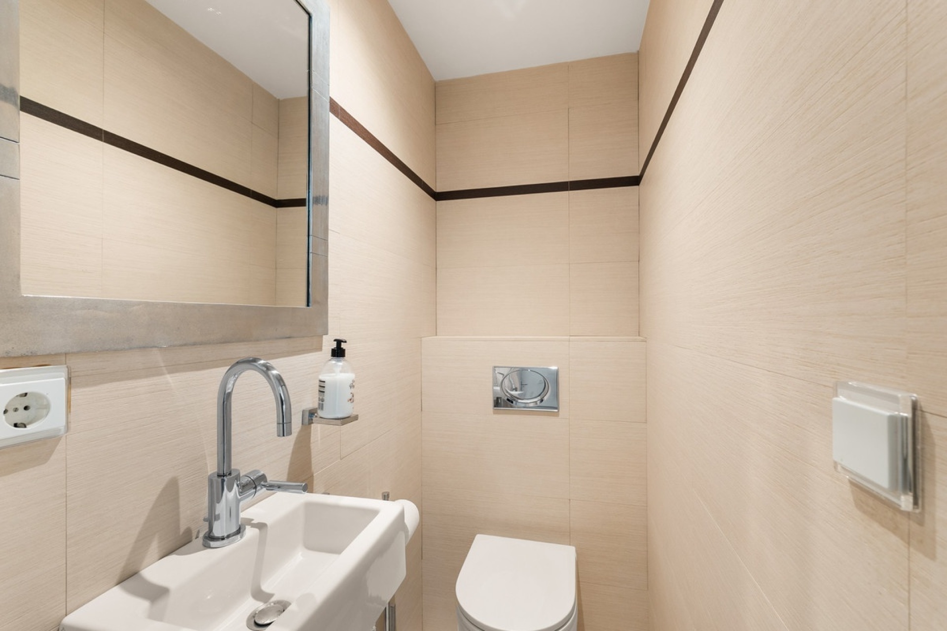 Resale - apartment - Marbella - Puerto Banús