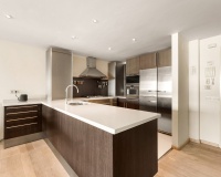 Resale - apartment - Marbella - Puerto Banús