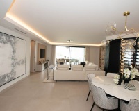 Resale - apartment - Marbella - Puerto Banús