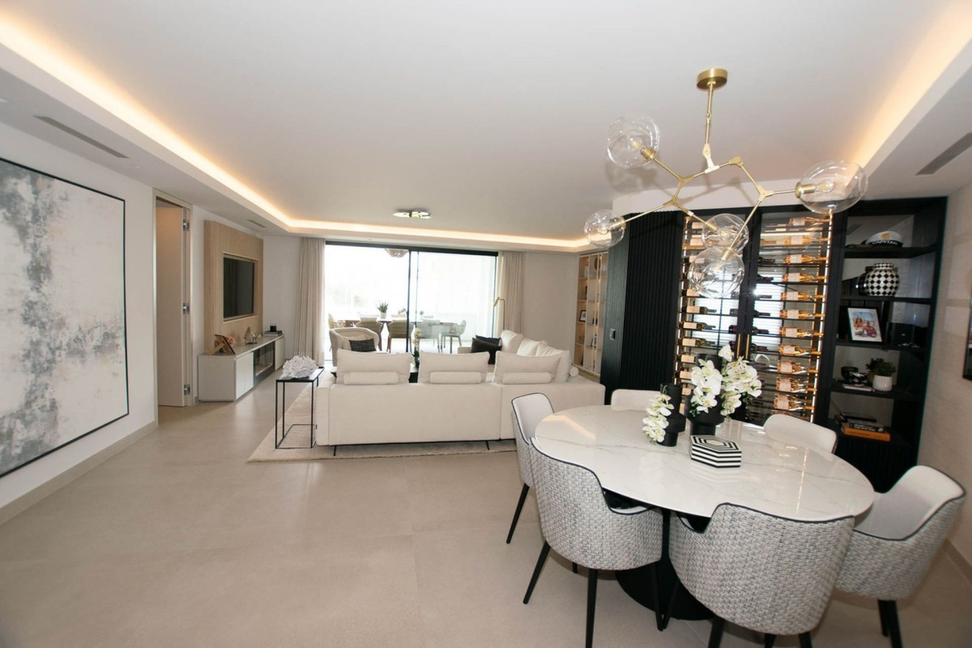 Resale - apartment - Marbella - Puerto Banús