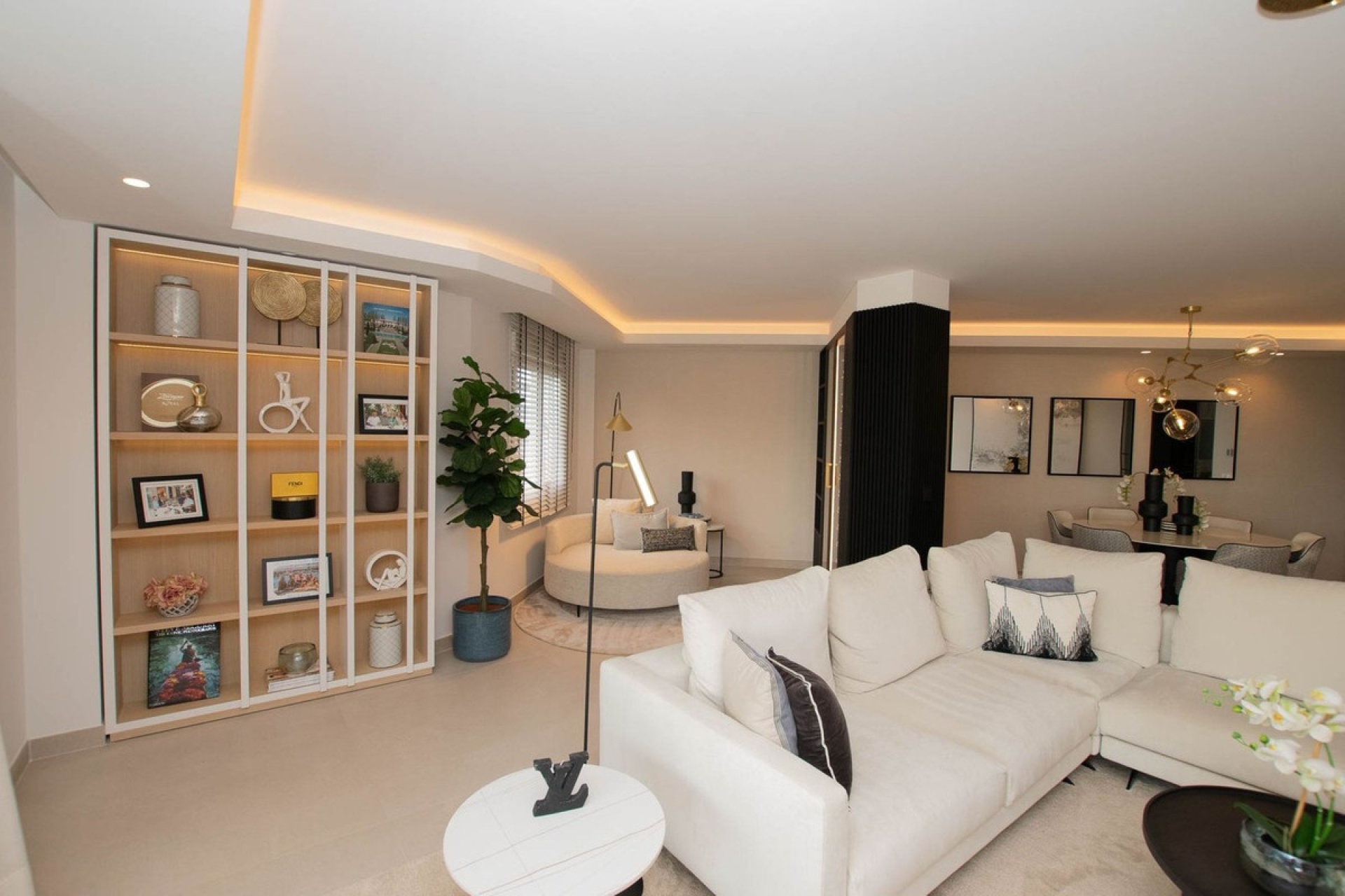 Resale - apartment - Marbella - Puerto Banús