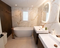 Resale - apartment - Marbella - Puerto Banús