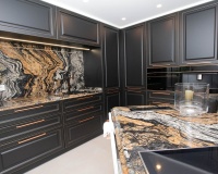 Resale - apartment - Marbella - Puerto Banús