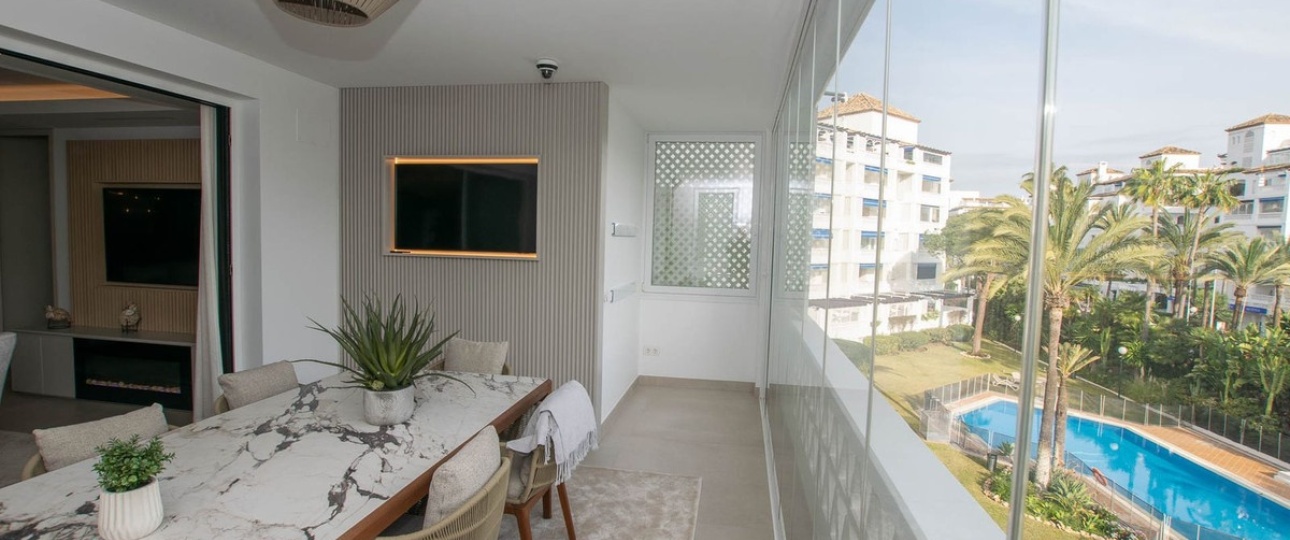 Resale - apartment - Marbella - Puerto Banús