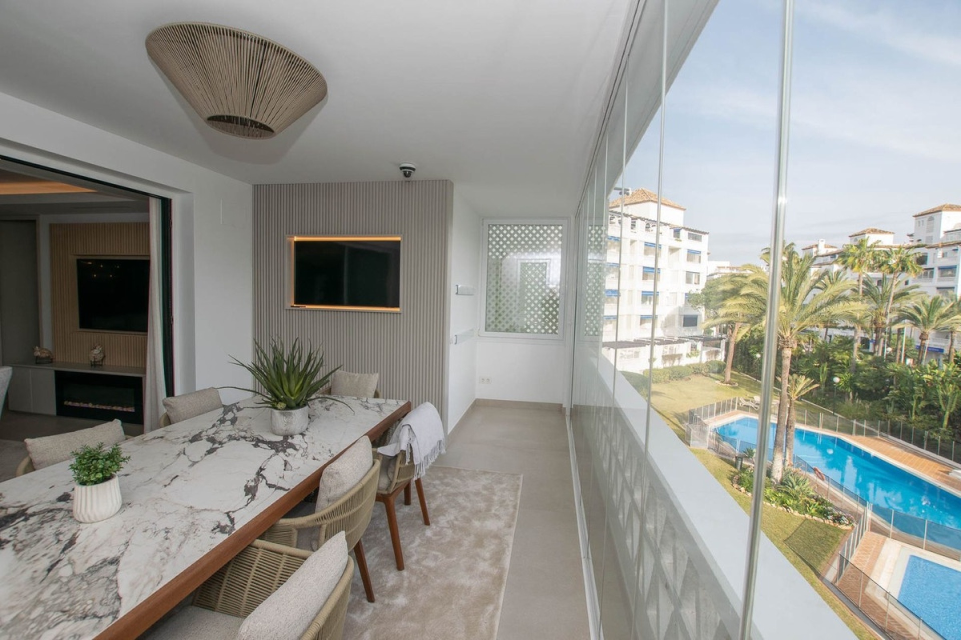 Resale - apartment - Marbella - Puerto Banús