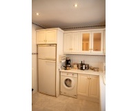 Resale - apartment - Marbella - Puerto Banús