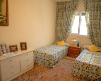 Resale - apartment - Marbella - Puerto Banús