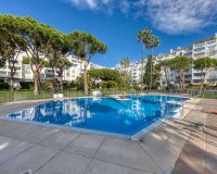 Resale - apartment - Marbella - Puerto Banús