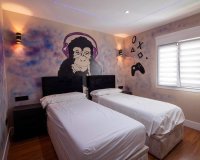 Resale - apartment - Marbella - Puerto Banús