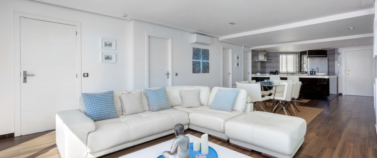 Resale - apartment - Marbella - Puerto Banús