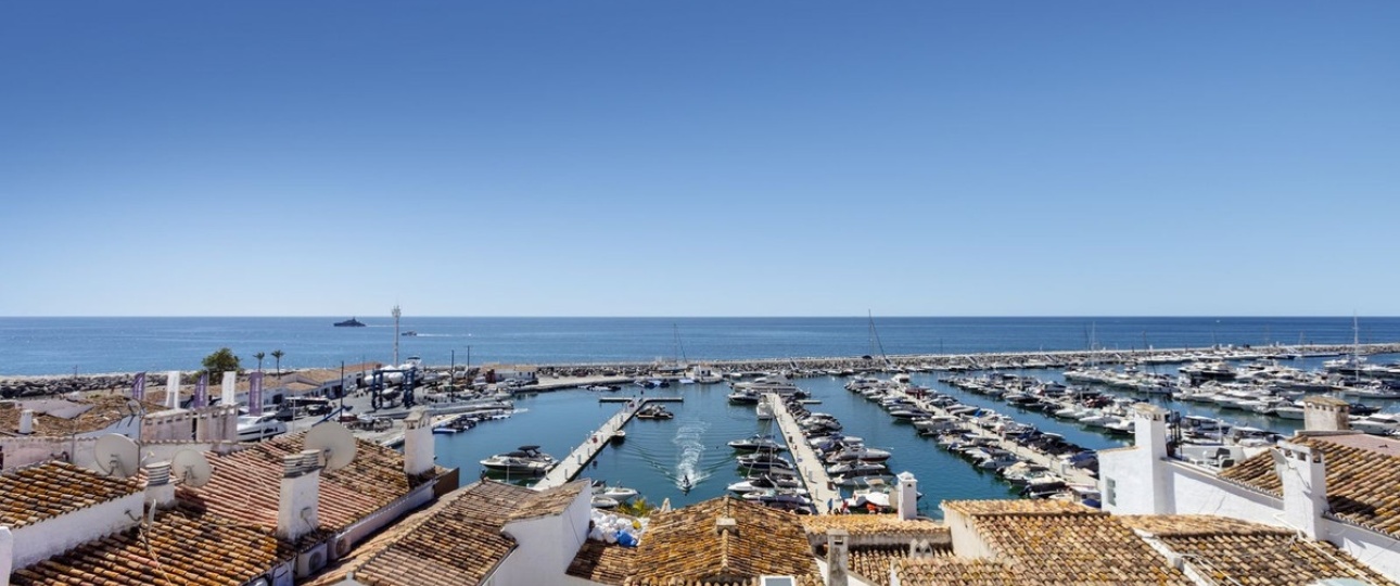 Resale - apartment - Marbella - Puerto Banús