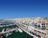 Resale - apartment - Marbella - Puerto Banús