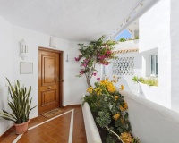 Resale - apartment - Marbella - Puerto Banús