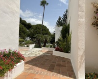 Resale - apartment - Marbella - Puerto Banús