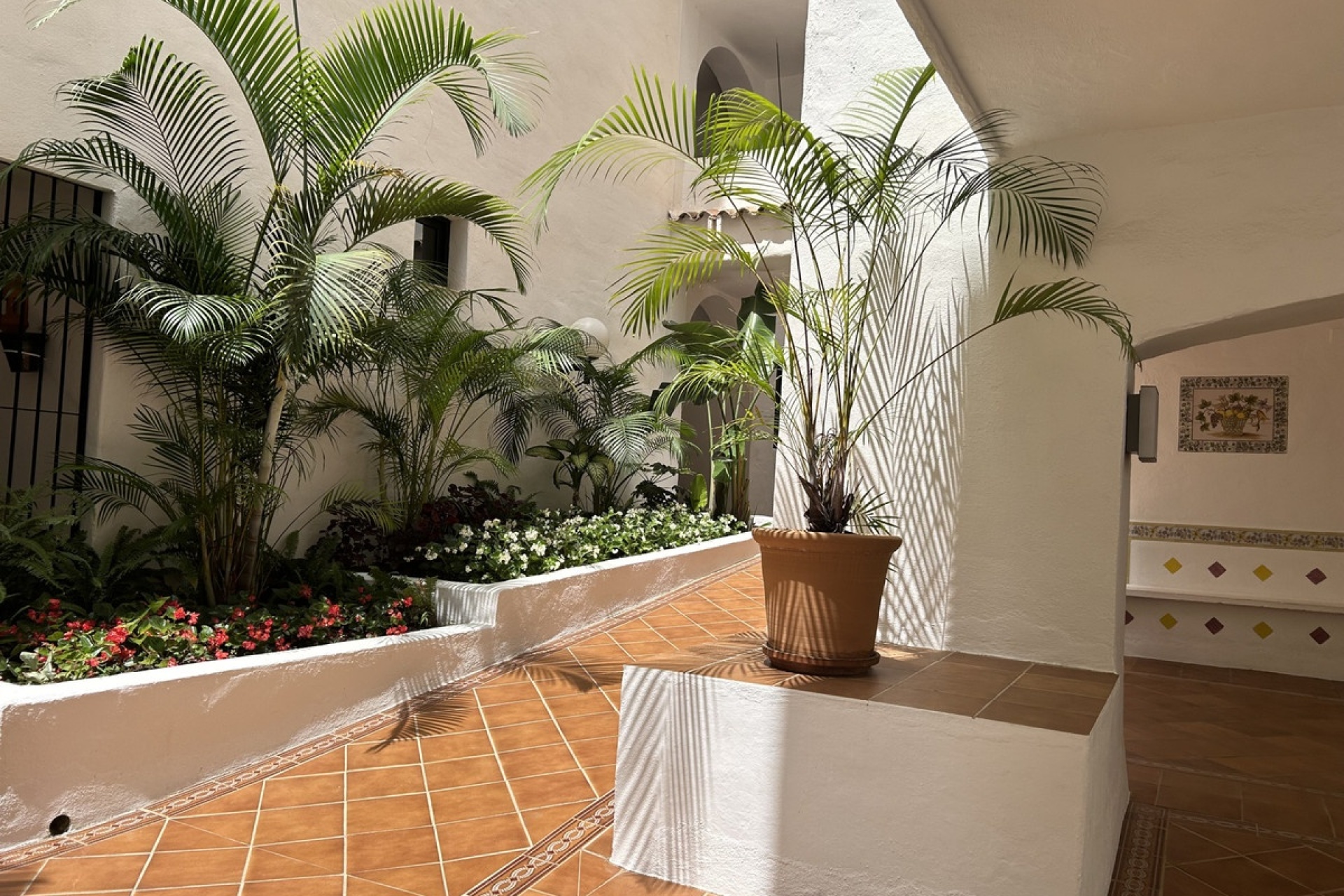 Resale - apartment - Marbella - Puerto Banús