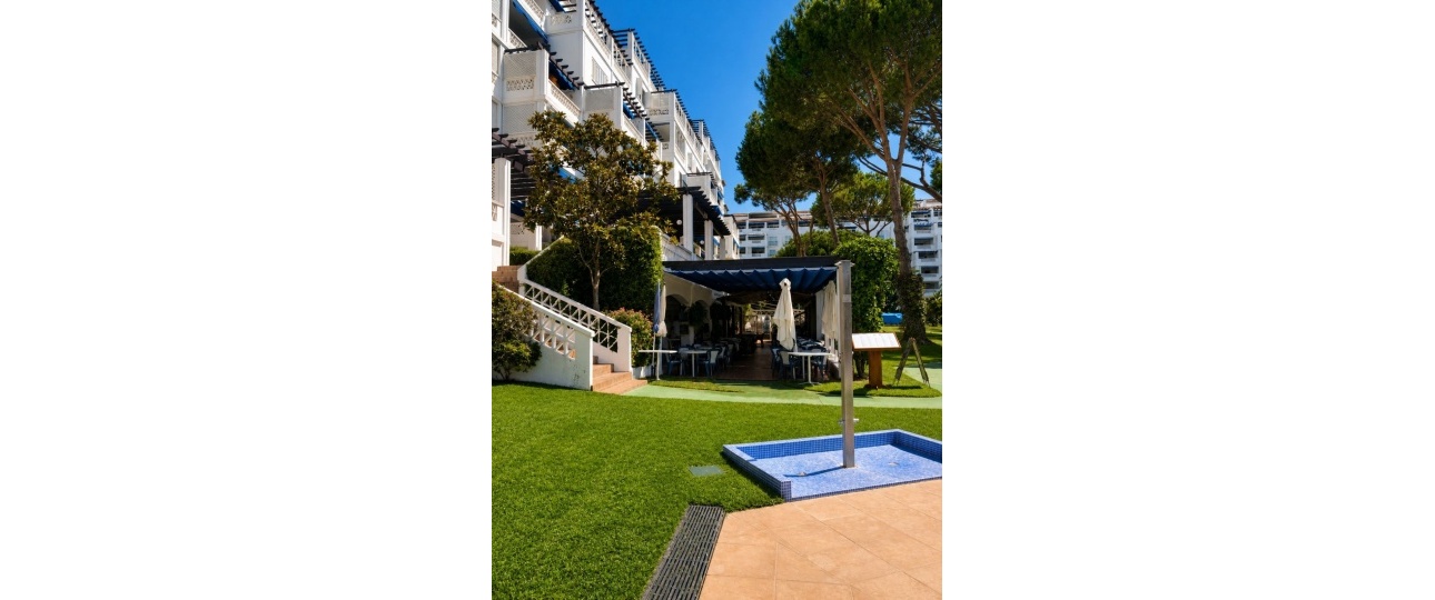 Resale - apartment - Marbella - Puerto Banús
