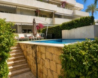 Resale - apartment - Marbella - Puerto Banús