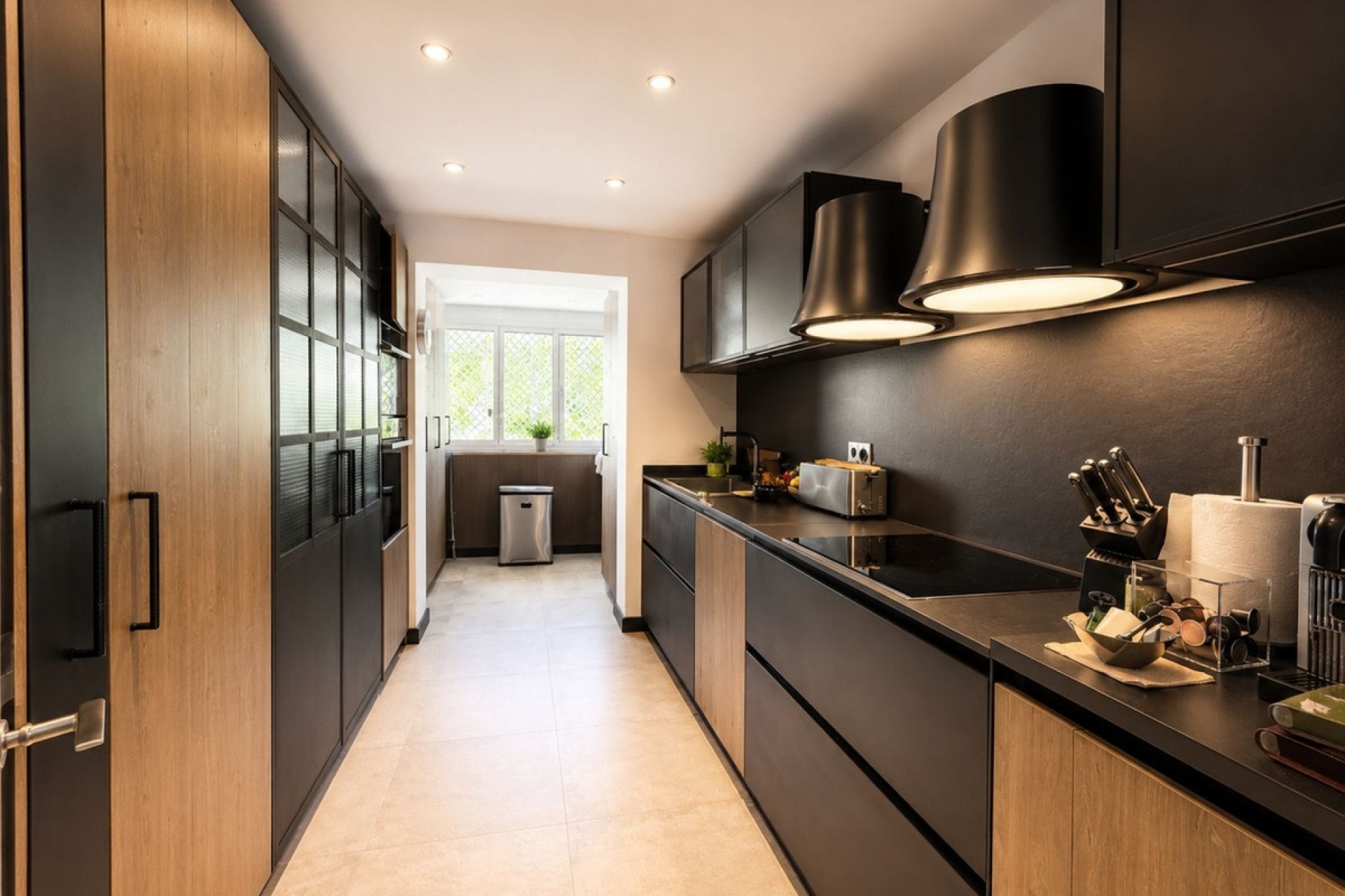 Resale - apartment - Marbella - Puerto Banús