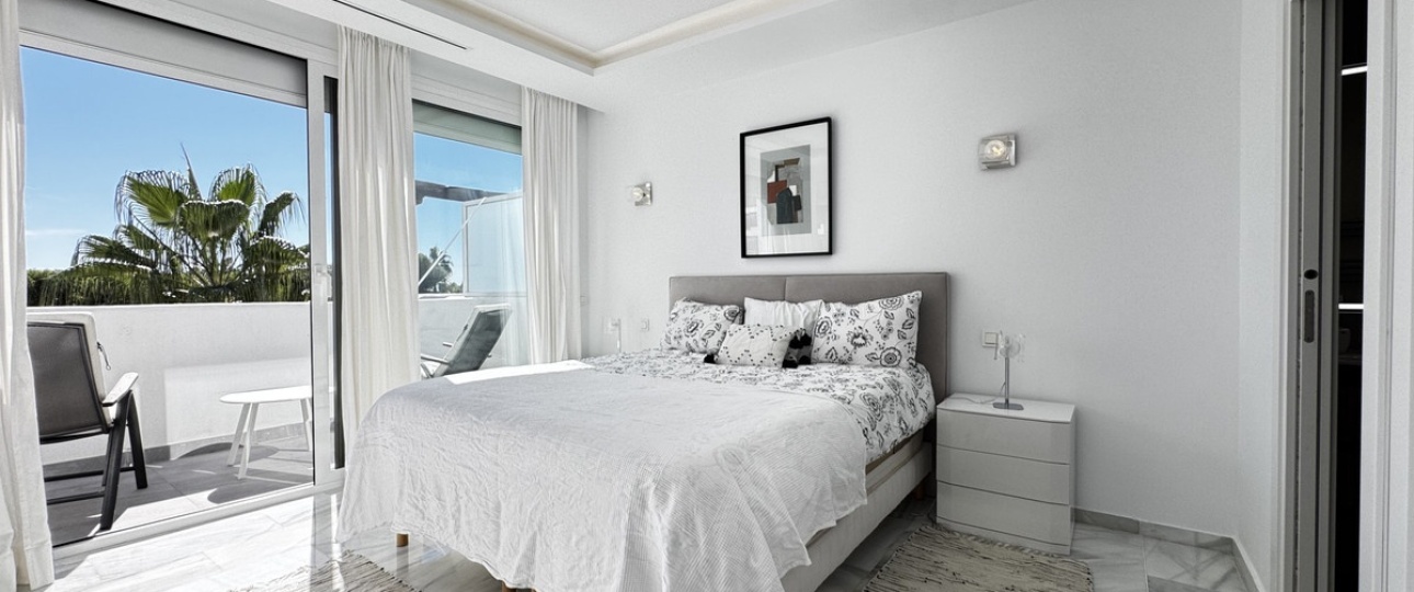 Resale - apartment - Marbella - Puerto Banús