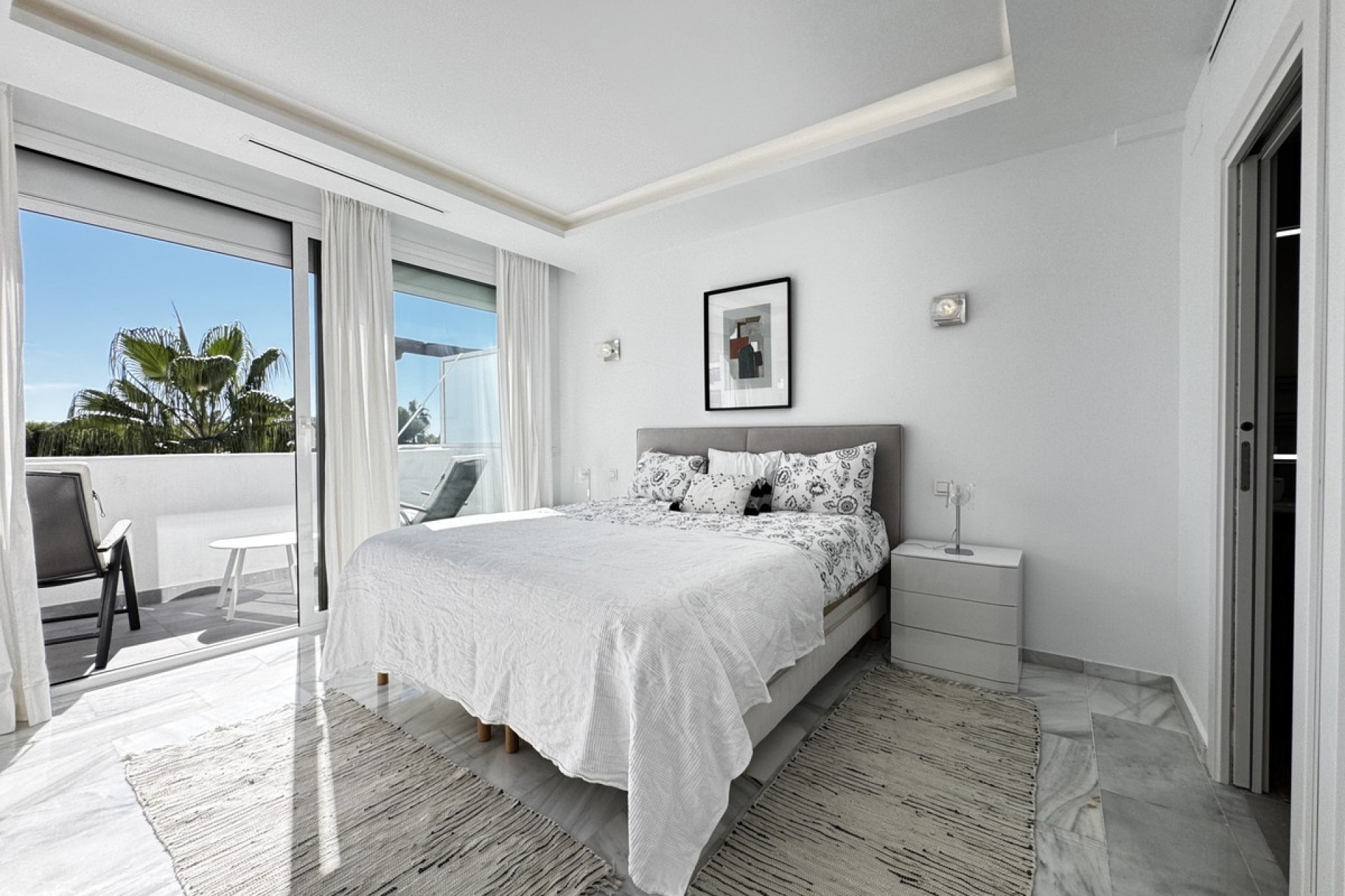 Resale - apartment - Marbella - Puerto Banús