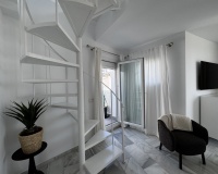 Resale - apartment - Marbella - Puerto Banús
