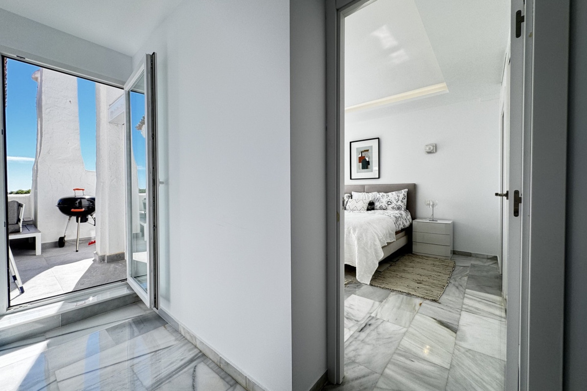 Resale - apartment - Marbella - Puerto Banús