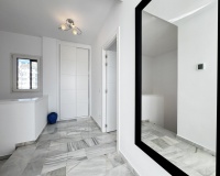 Resale - apartment - Marbella - Puerto Banús
