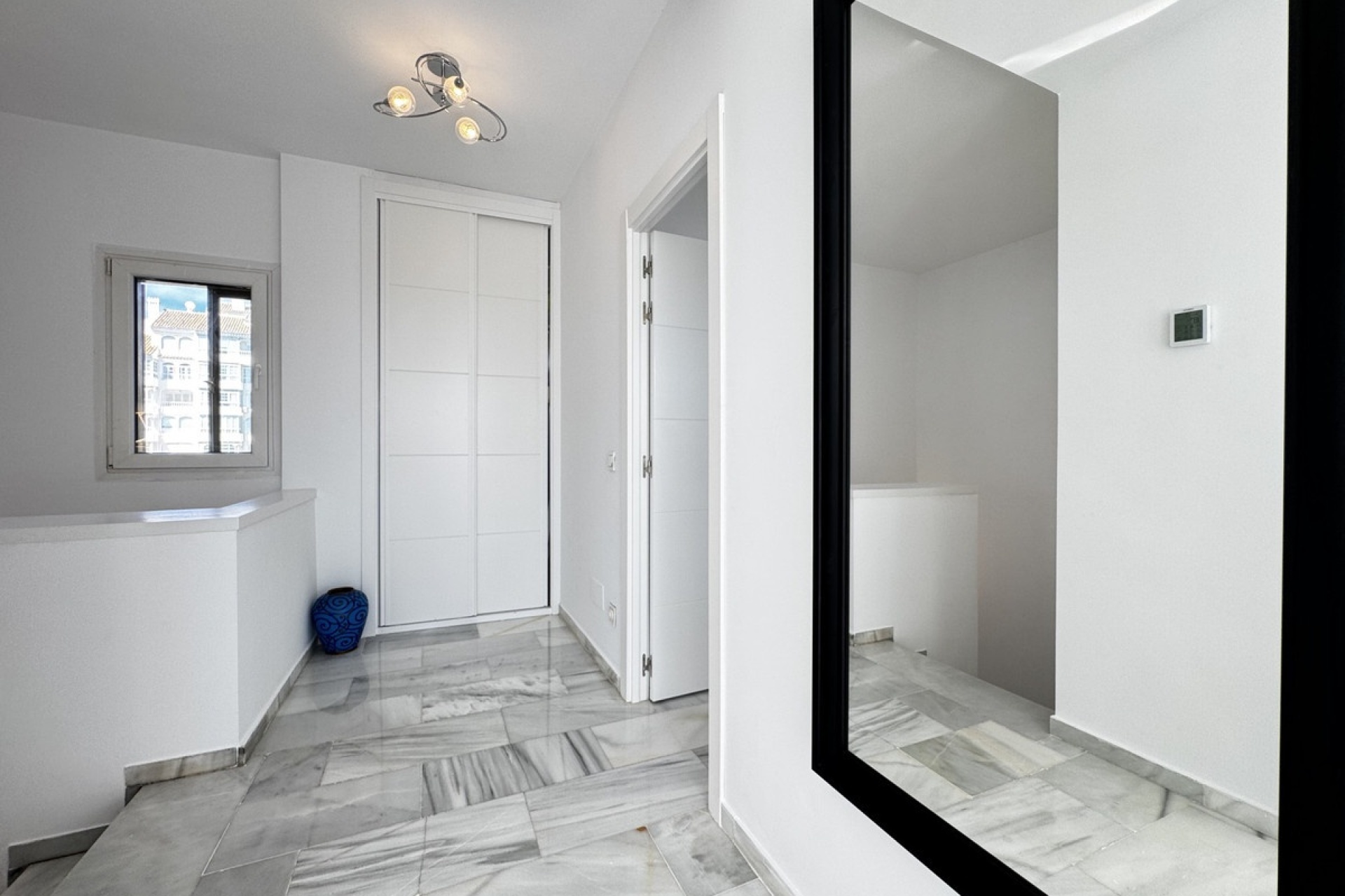 Resale - apartment - Marbella - Puerto Banús
