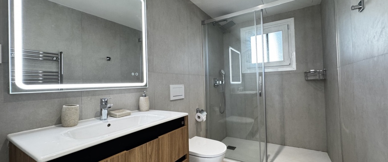 Resale - apartment - Marbella - Puerto Banús