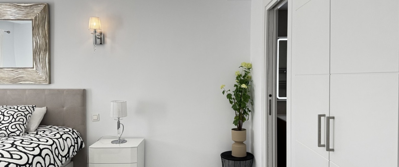 Resale - apartment - Marbella - Puerto Banús