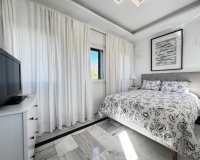 Resale - apartment - Marbella - Puerto Banús