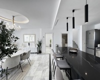 Resale - apartment - Marbella - Puerto Banús