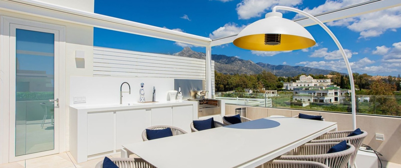 Resale - apartment - Marbella - Puerto Banús