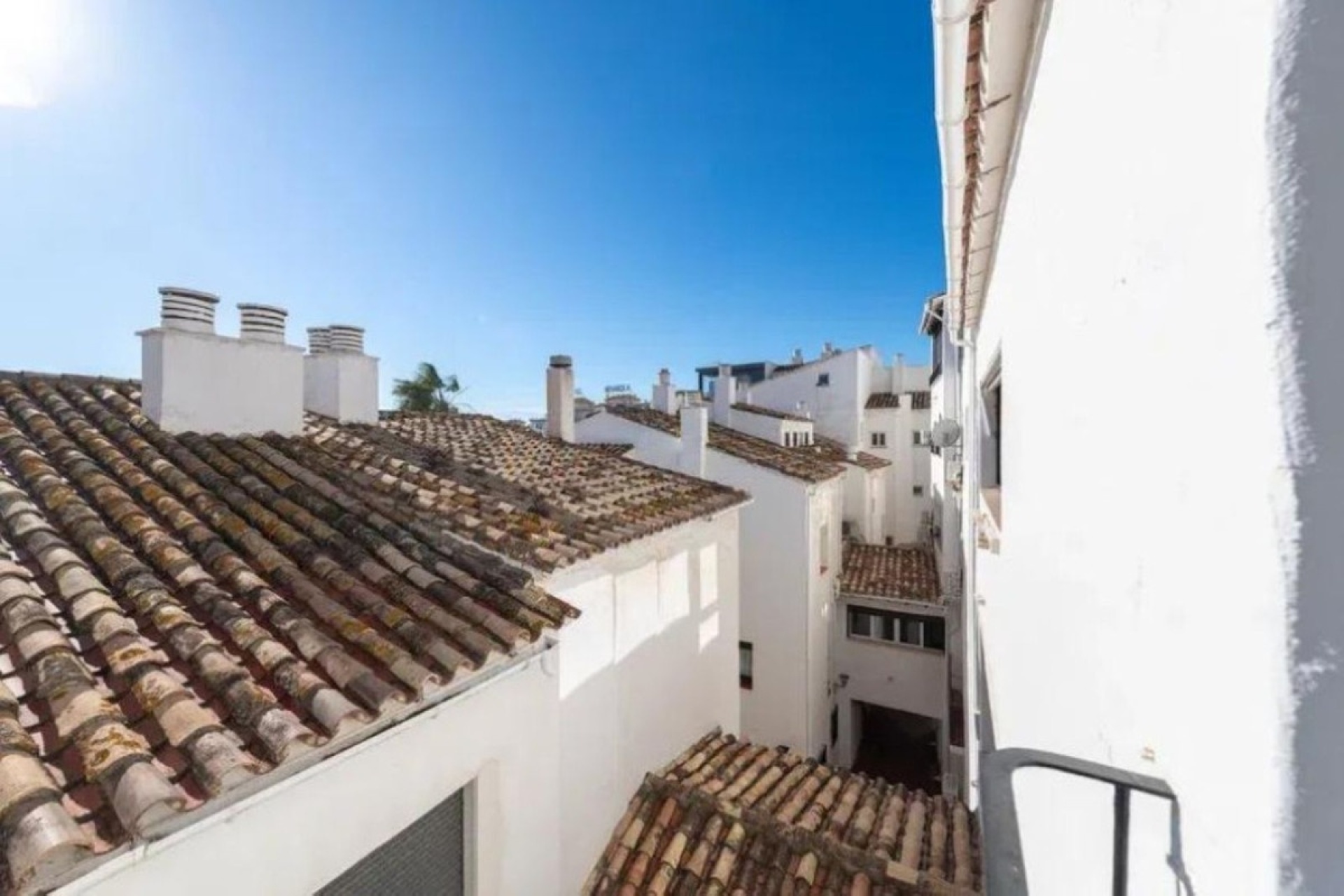Resale - apartment - Marbella - Puerto Banús