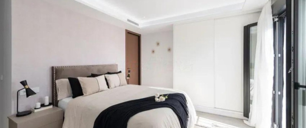 Resale - apartment - Marbella - Puerto Banús