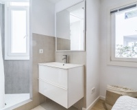Resale - apartment - Marbella - Puerto Banús