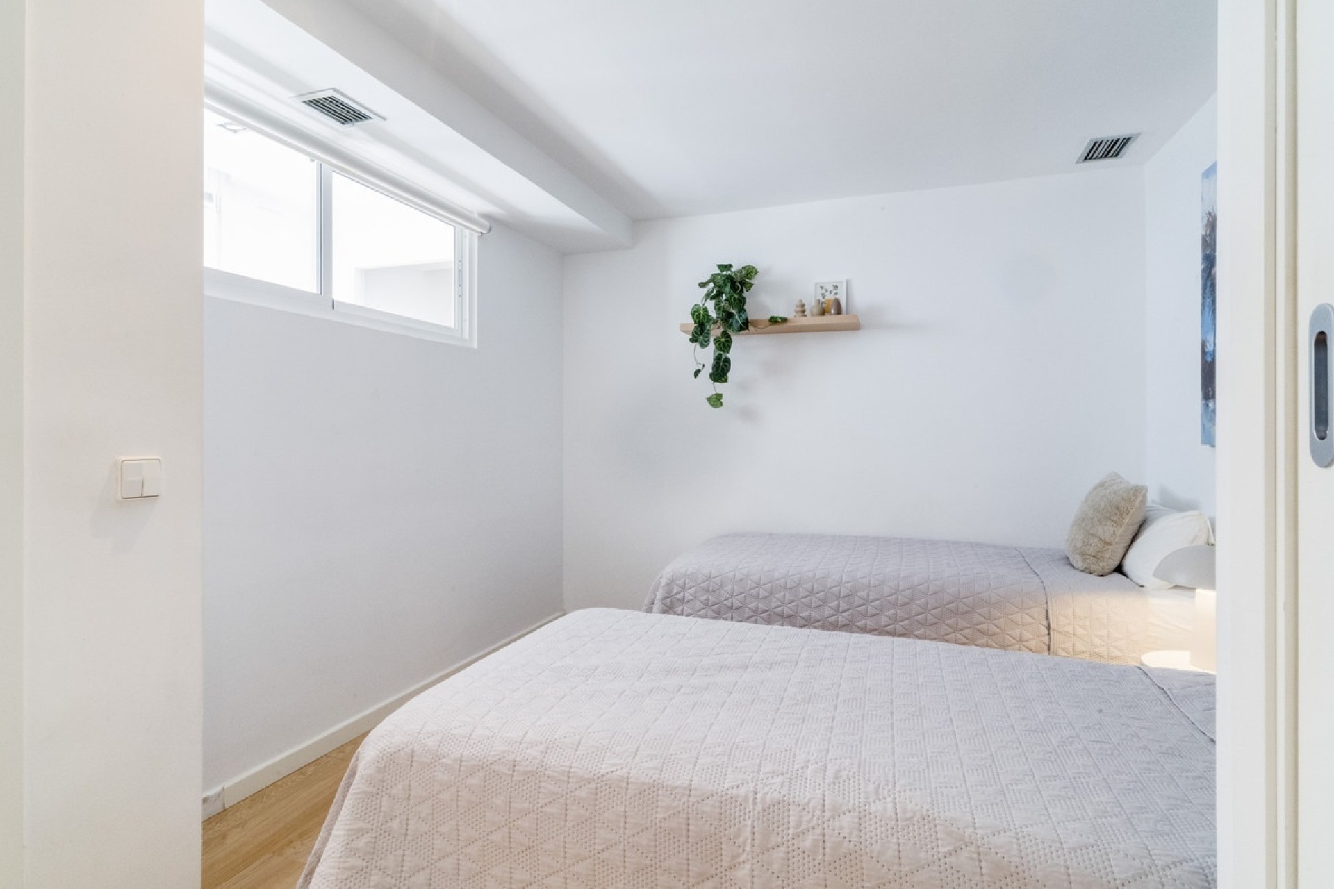 Resale - apartment - Marbella - Puerto Banús