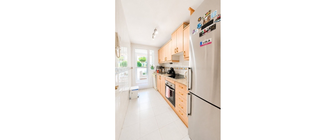 Resale - apartment - Marbella - Puerto Banús