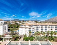 Resale - apartment - Marbella - Puerto Banús
