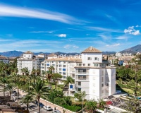 Resale - apartment - Marbella - Puerto Banús