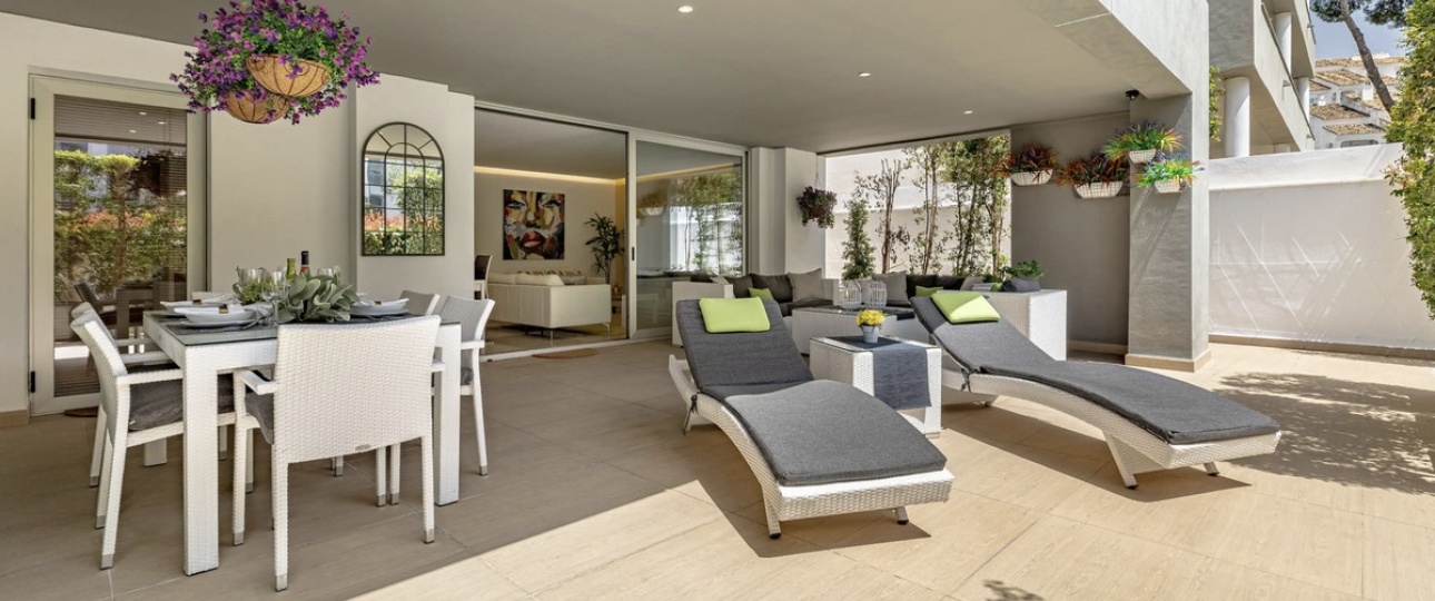 Resale - apartment - Marbella - Puerto Banús