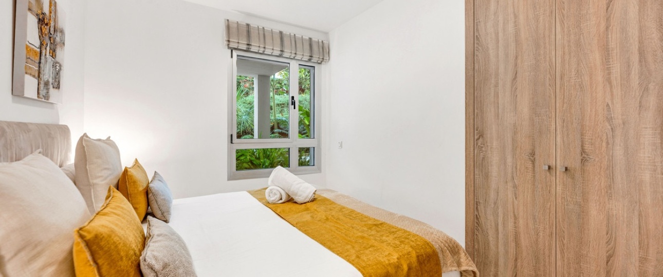 Resale - apartment - Marbella - Puerto Banús