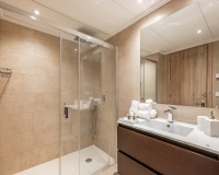 Resale - apartment - Marbella - Puerto Banús