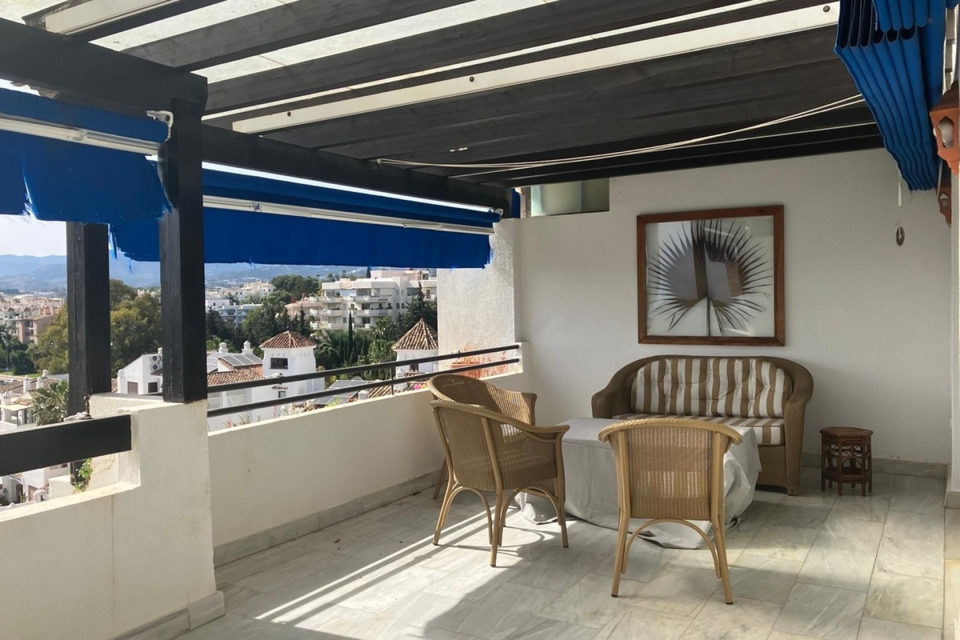 Resale - apartment - Marbella - Puerto Banús